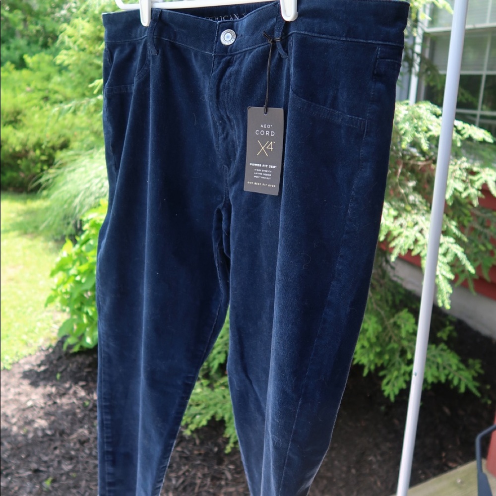 NWT American Eagle Skinny Navy Corduroy Pants